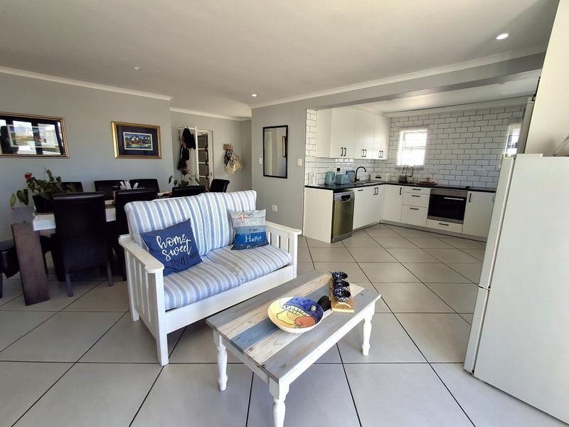 2 Bedroom Property for Sale in Britannia Bay Western Cape